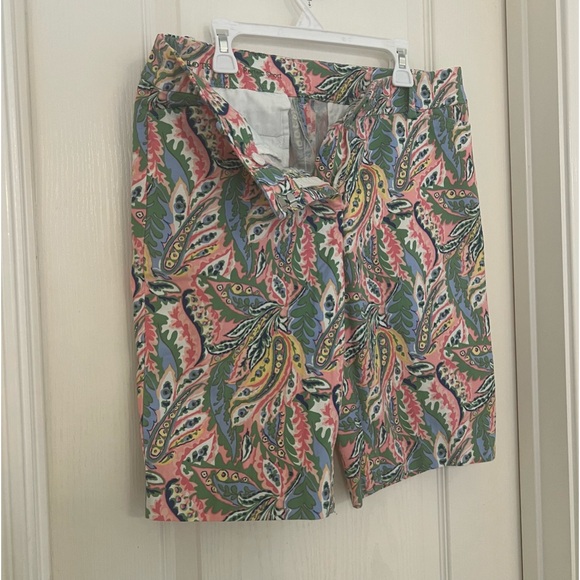Talbots colourful short. Beautiful print. - Picture 7 of 9
